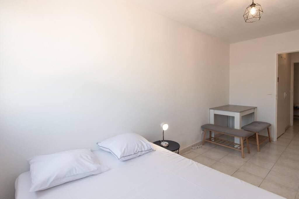 L41 Suite Paladium 8Pax 4Rooms Balcony Wifi Ac Ница Екстериор снимка