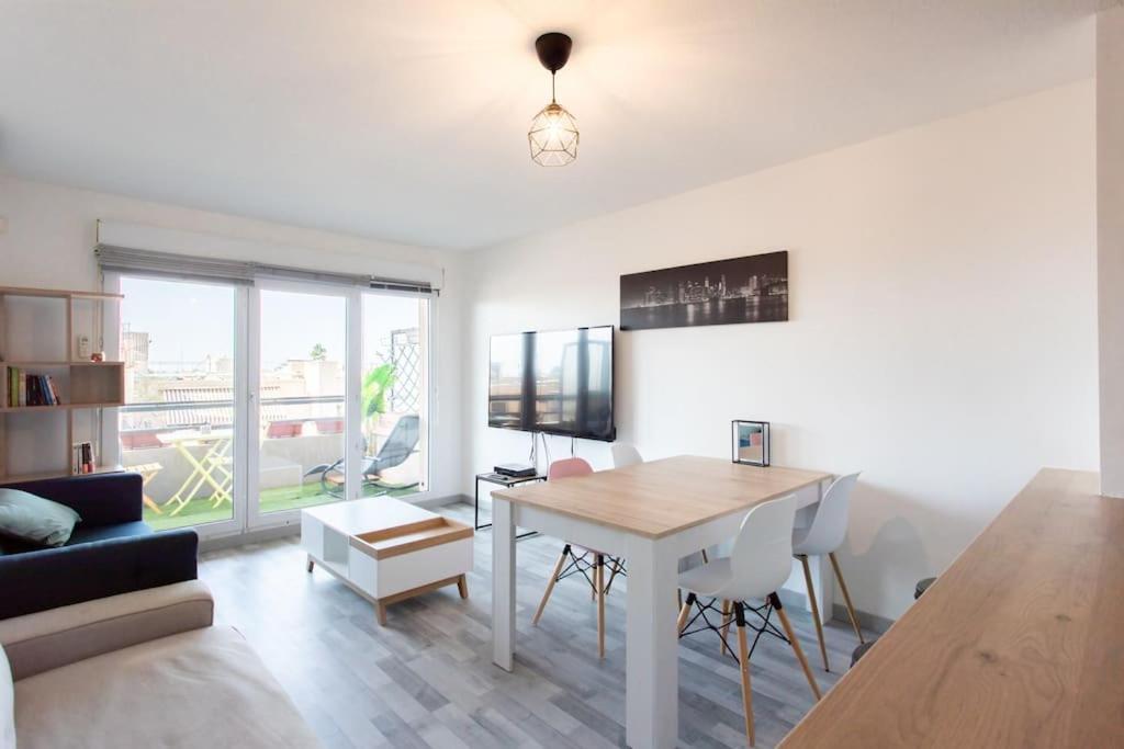L41 Suite Paladium 8Pax 4Rooms Balcony Wifi Ac Ница Екстериор снимка