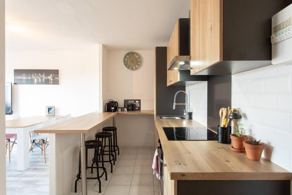 L41 Suite Paladium 8Pax 4Rooms Balcony Wifi Ac Ница Екстериор снимка